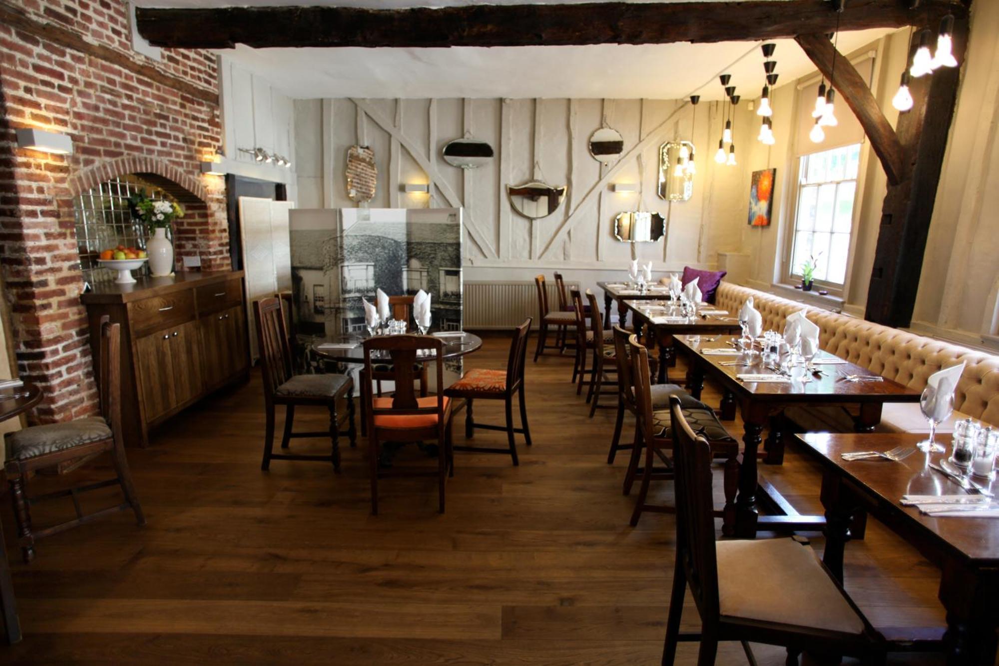 Old Bull Inn Royston  Ngoại thất bức ảnh